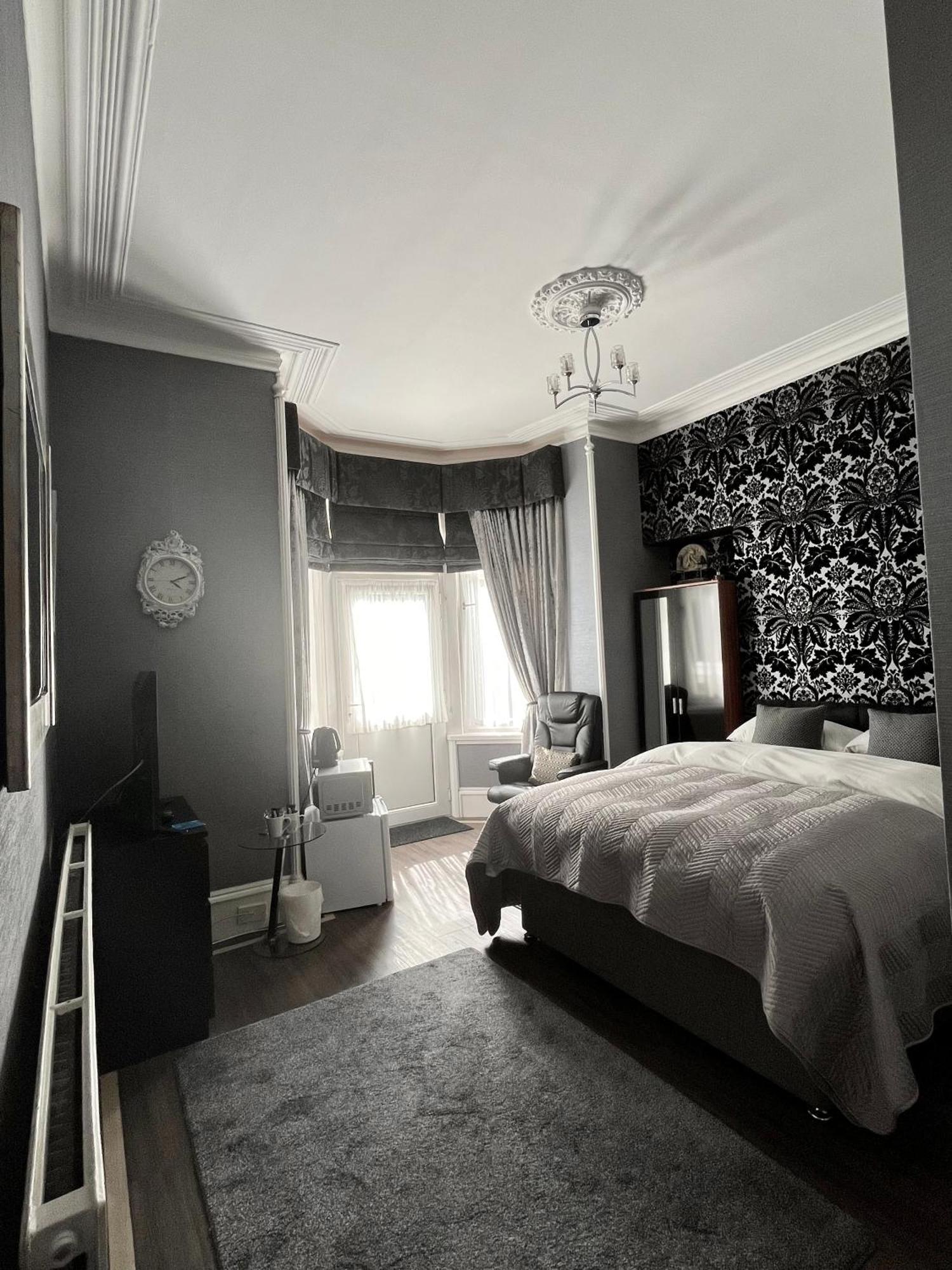 Hannahs Guesthouse Абердин Экстерьер фото