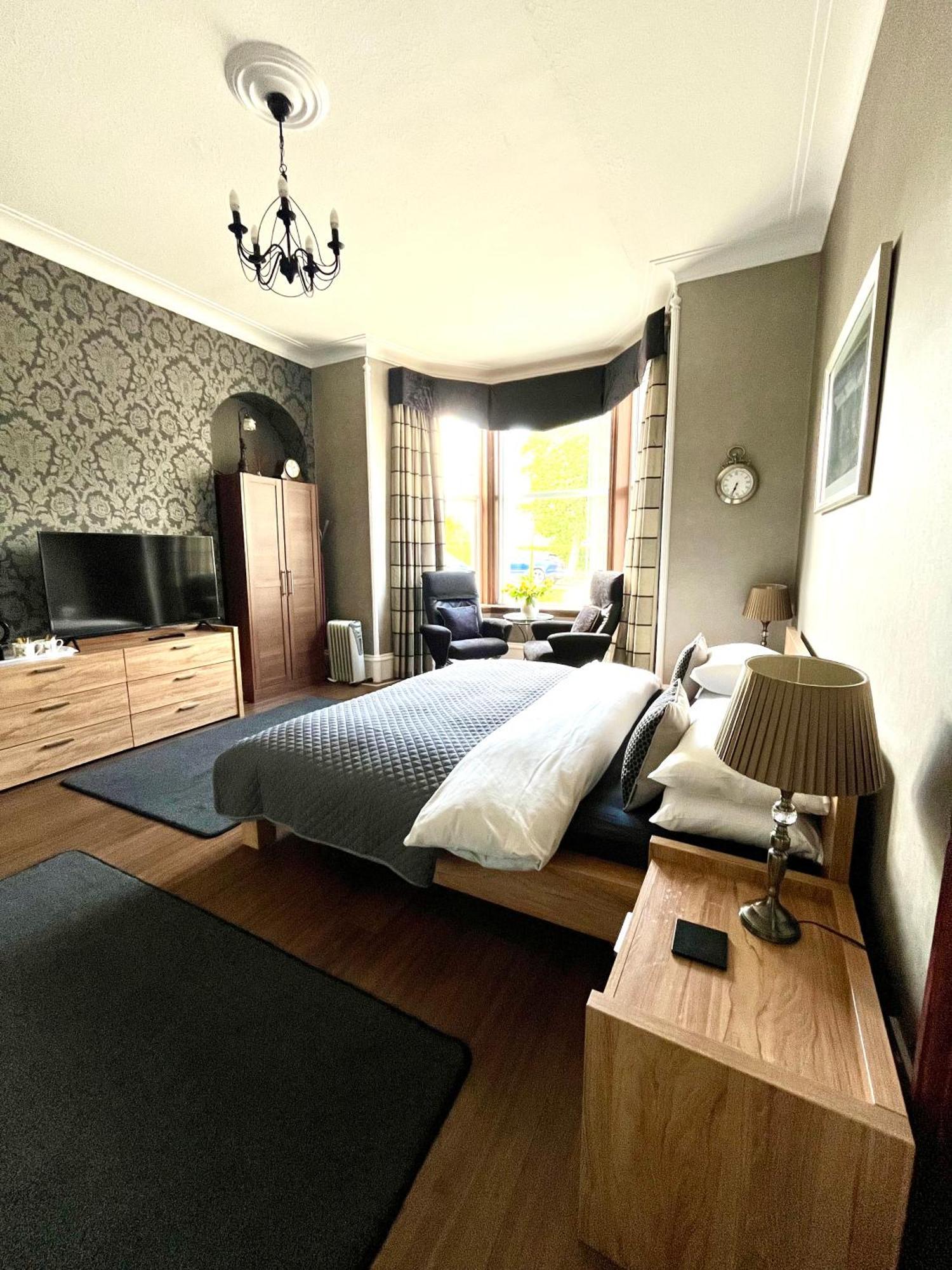 Hannahs Guesthouse Абердин Экстерьер фото